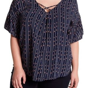 Bobeau Crisscross Strap Geo Print Blouse 1x NWT